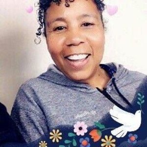 Meet your Posher, Dequila